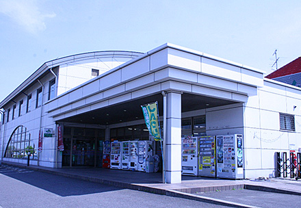 おんさい朝市 さかい川グリーン