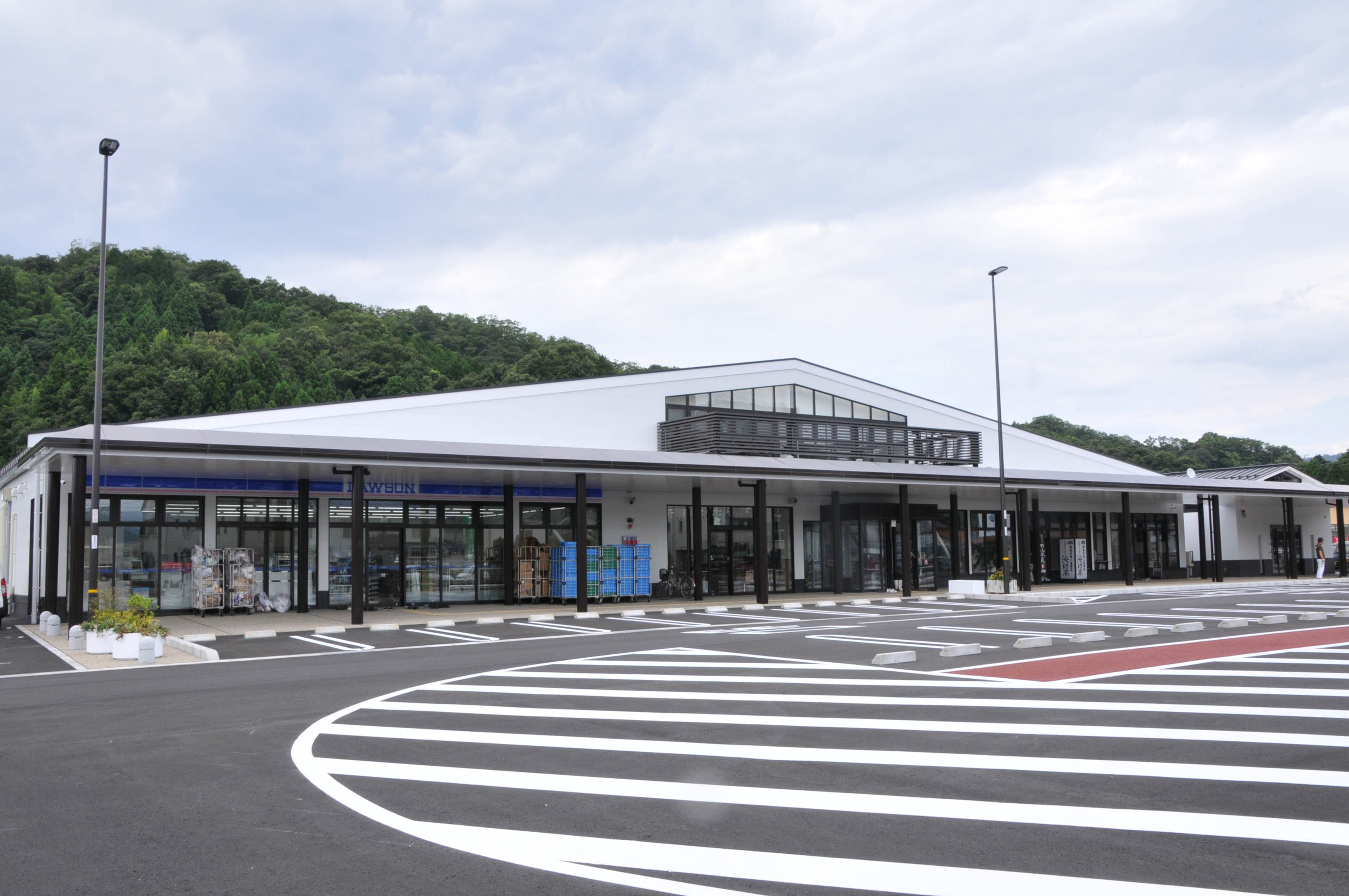 岩美新鮮とれたて市場（道の駅きなんせ岩美内）