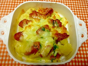 カリフラワーのチーズ焼きの写真