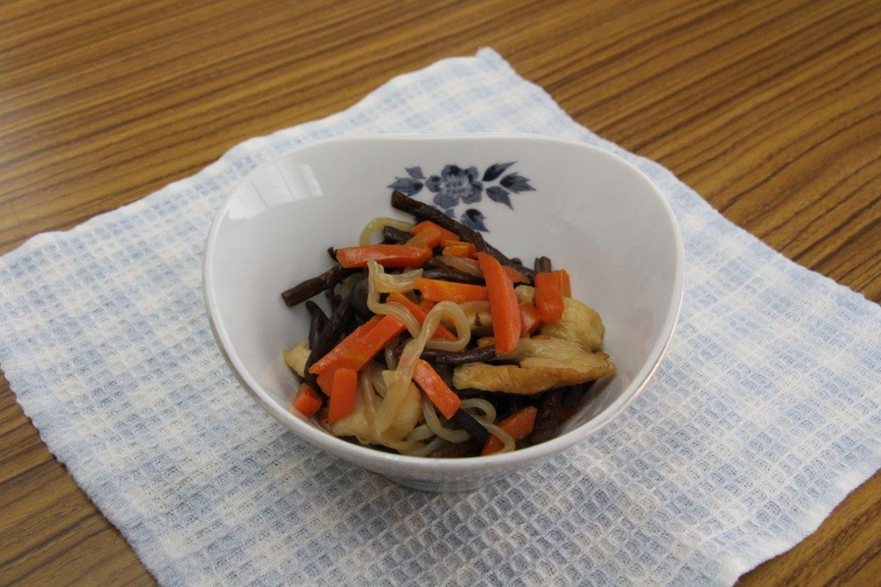 山形県「わらびの煮物 」JA山形おきたま女性部の写真