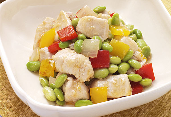 枝豆と彩り野菜の蒸し焼き