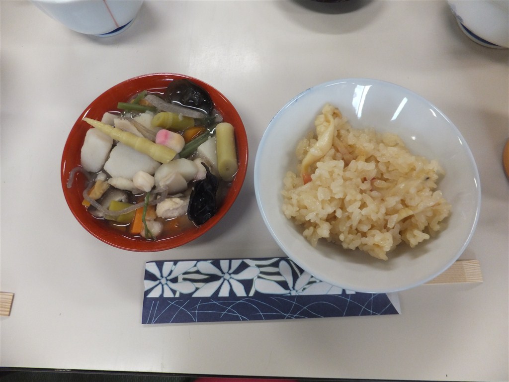 福島県「ほっき飯、こづゆ、白あえ」の写真